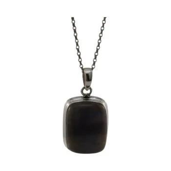 Stunning Labradorite Crystal Pendant in Sterling Silver - Elevate Your Style!